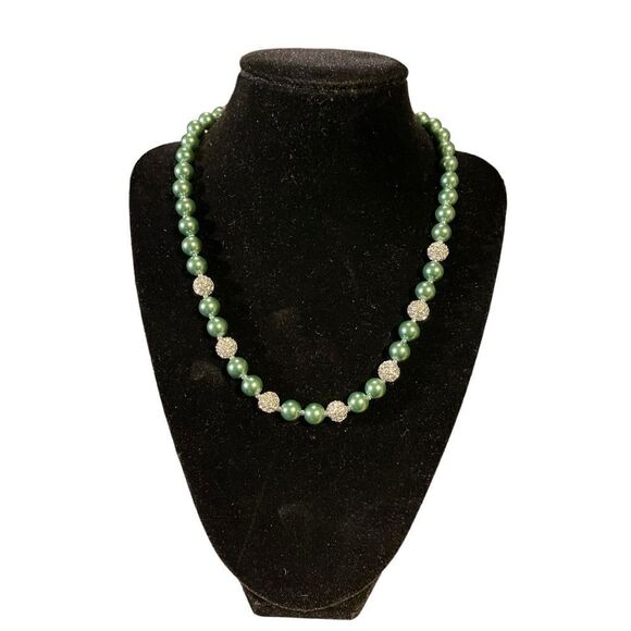 NWT Charter Club silver Tone Pave Fireball & Imitation Pearl Collar Necklace - Picture 3 of 5